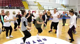 Antalya'da öğretmenler sporda ter döktü