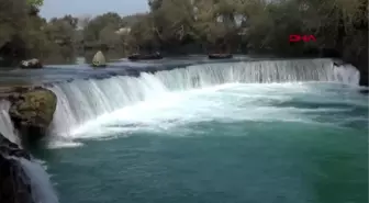 Antalya papağanlar, manavgat şelalesi'nin maskotu oldu