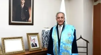 Rektör Turgut, Öğretmenler Gününü kutladı