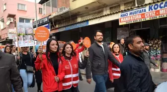 Kırıkhan'da 'Kadına Şiddete Sıfır Tolerans' yürüyüşü