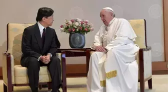 Papa Francis Japonya İmparatoru Naruhito ile görüştü