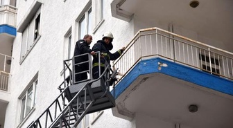 Polis evinde ararken o tatilde çıktı