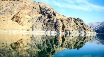 Fırat Nehri'nin 'saklı kanyonları' göz kamaştırıyor