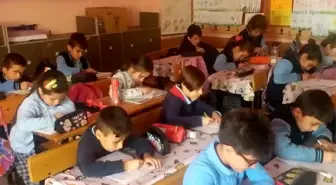 Öğrenciler Kato Dağı'ndaki komandolara mektup gönderdi