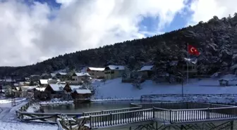 Doğu Karadeniz'in iç kesimlerinde kar, kıyı kesimlerinde sağanak yağış bekleniliyor