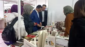 Başkan Dağtekin, kitap günlerini ziyaret etti