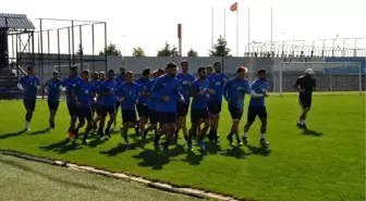 Karacabey Belediyespor, liderliğini korumak istiyor