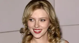 Scarlett Johansson evliliği romantikleştirdi