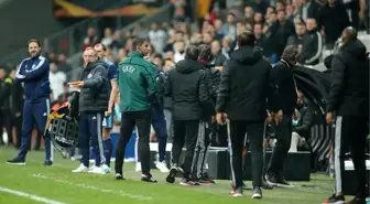 Vodafone Park'ta olay! Futbolcular birbirine girdi...