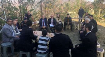 Çilimli Kaymakamı köyleri geziyor