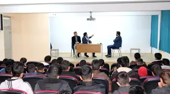 Güroymak'ta imam hatip lisesi öğrencilerine yönelik söyleşi