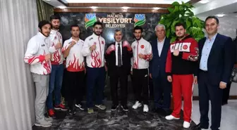 Çınar, milli takım sporcularını ağırladı