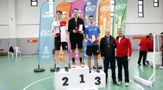 Hayatını adadığı Badminton'da şampiyon oldu