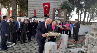 Namık Kemal mezarı başında anıldı