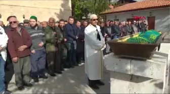 Sobadan zehirlenen mustafa, toprağa verildi