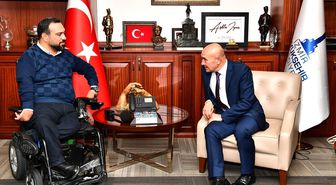 Soyer, koltuğunu bedensel engelli meclis üyesine emanet etti