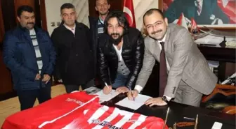 Belediye başkanı, amatör ligde futbol oynayacak