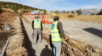 Gülnar'da su sorunu yaşayan mahalleler içme suyuna kavuşuyor