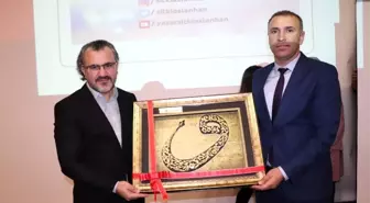 Karaman'da 'Kariyer planlaması' konferansı