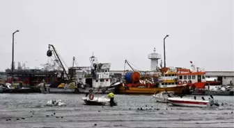 Tekirdağ'da balıkçılar lodos nedeniyle denize açılamadı