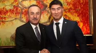 Bakan Çavuşoğlu, Kırgız mevkidaşı Aidarbekov ile görüştü