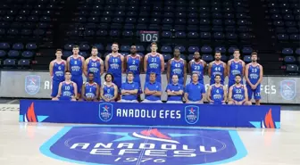 Lider Anadolu Efes, Baskonia deplasmanında