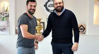 Altay'ın yeni teknik direktörü Ali Tandoğan oldu