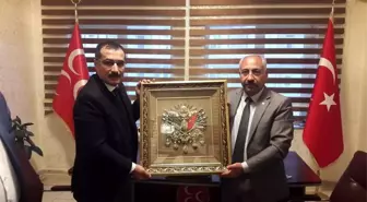 Kaymakam Çelik'ten MHP'ye ziyaret