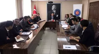 Tren yolu masaya yatırıldı