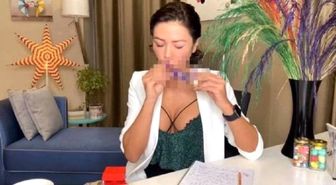 Survivor Ünlüsü Kadın Cinayetlerine Tepki İçin Vibratör Öptü (Alaka Kuramadık)
