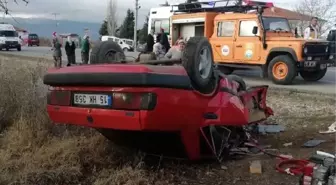 Burdur'da otomobiller çarpıştı: 5 yaralı