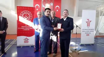 KKTC gazi ve şehit yakınlarına milli mücadele plaketi verildi