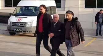 Misafir kaldığı evin sahibini öldürdü