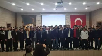 Doğan, mezun olduğu okulda öğrencilerle buluştu