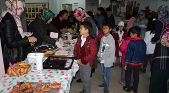 23 Nisan İlkokulunda kermes yoğun ilgi gördü