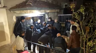 Ankara'da 5 aylık hamile kadın ile 3 yaşındaki kızı banyoda ölü bulundu
