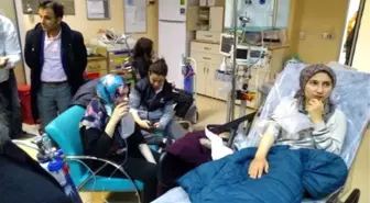 Çorum'da kız öğrenci yurdunda zehirlenme: 105 kişi hastaneye kaldırıldı (5)