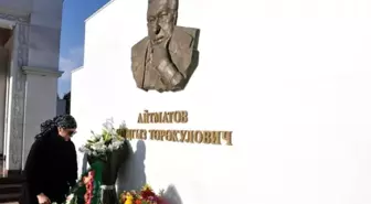Kırgız yazar Aytmatov doğumunun 91'inci yılında anıldı
