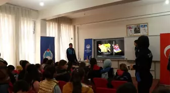 Öğrencilere bilinçli tüketici semineri verildi
