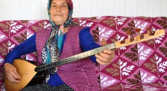 Saz aşkına çobanlığı kabul etti