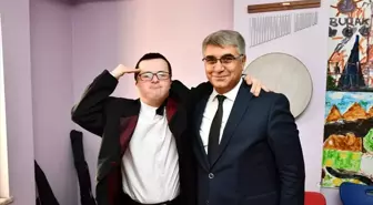 Vali Gürel'den özel öğrencilere ziyaret