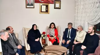 Vali Gürel'den şehit ailesine ziyaret