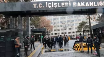 Yeni partinin kuruluş başvurusu yapıldı