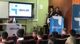 Ağrı'da Meslek Tanıtım Günü etkinliği gerçekleştirildi