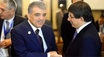 Abdullah Gül, Davutoğlu'nu arayarak Gelecek Partisi'nin kuruluşu nedeniyle tebrik etti