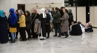 Üsküdar'da İlhan Şeşen konserine yoğun ilgi