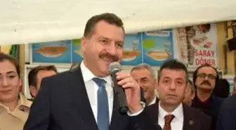 Ayvalık'ta MHP'den coşkulu açılış