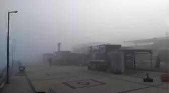 Çanakkale Boğazı'nda feribot seferlerine sis engeli