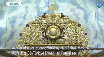 Türkiye Ermeni Patriği Sahak Maşalyan İlk Pazar Ayinine Katıldı