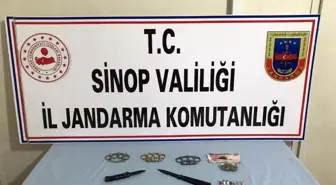Jandarma aranan şahsı yakaladı